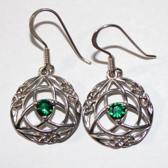 Sterling Silver Green Glass Celtic Knot Earrings - Picture 1 of 4
